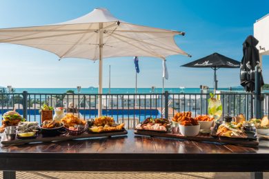 Anchor Bar Airlie Beach